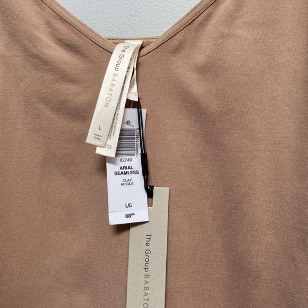 ❗️SOLD❗️Aritzia The Group by Babaton Clay Aerial Seamless Jumpsuit Size L - Picture 4 of 7